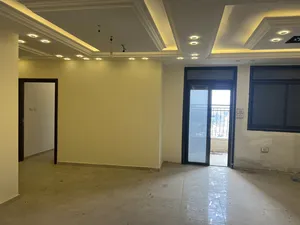 شقه للبيع في سردا