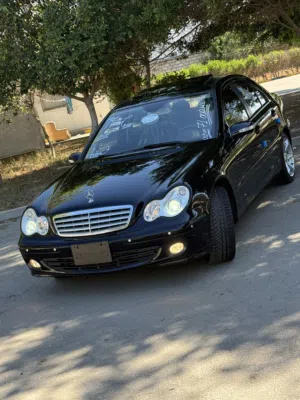 مرسيدس C200