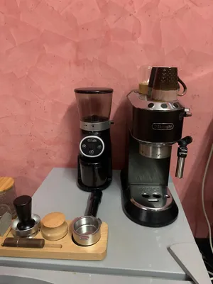 اله قهوه ومطحنه القهوه