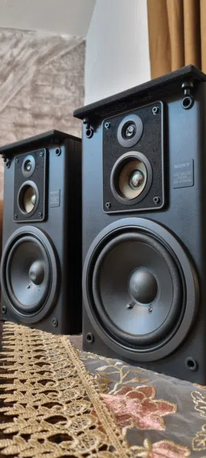 سماعات سوني 6 أنش