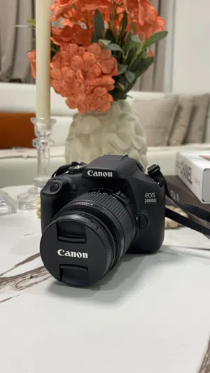 كامره canon2000 اقراء الوصف