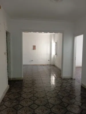 شقة للايجار لعشاق كليوباترا عالترام مباشرا يصلح لكافة الاغراض لمحبي السكن الراقي والتميز والخصوصية