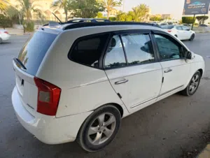 Used Kia Rondo in Tripoli