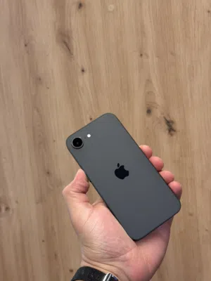 iPhone 17e 256 مشغل فقط