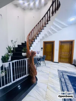 بيت عبارة عن مشتملين للبيع في ياسين خريبط الزون الأول