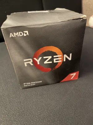 مروحه فقط (مبرد) معالج AMD Rayzen 7 3700 X غير مستعمله لكن العلبه مفتوحة.