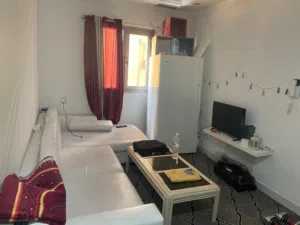 مشاركة سكن ( مقابل البوليفارد )