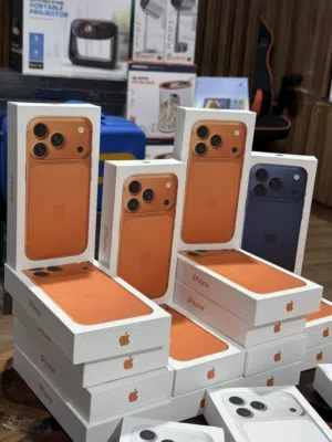 ايفون 17 برو ماكس ، ذاكرة 256GB نسخة الشرق الاوسط جديد اللون البرتقالي