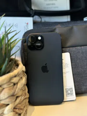 Iphone 15 128g بطارية 96٪