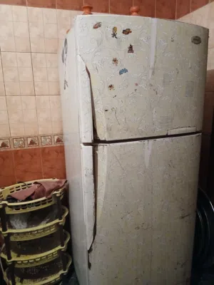 تلاجة سامسونج نظيفه