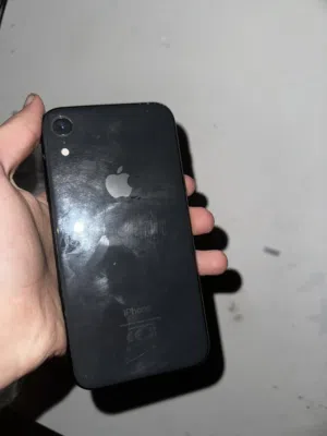 Apple iPhone XR 128 GB in Farwaniya