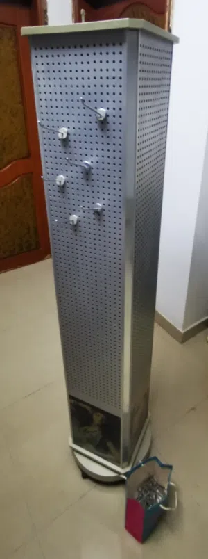 حامل ومنظم اكسسوارات