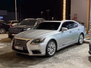 لكزس LS460