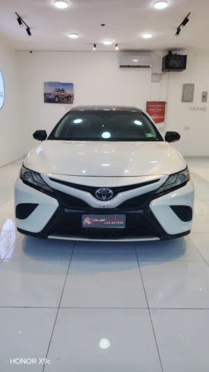 Used Toyota Camry in Al Batinah