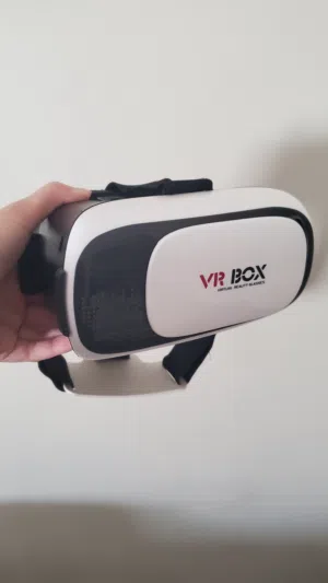 VR BOX الأصلية نظارة الواقع الافتراضي - بحالة الوكالة