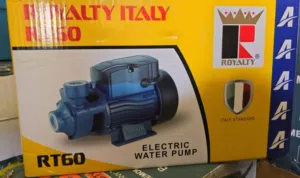 مضخة ماء نص حصان