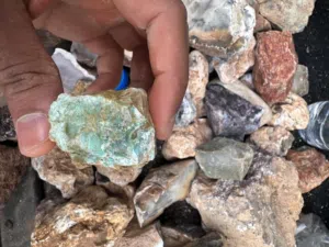 خام عقيق عماني