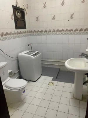 100 m2 Studio Apartments for Rent in Muscat Al Khuwair