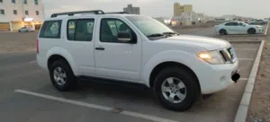 Used Nissan Pathfinder in Muscat