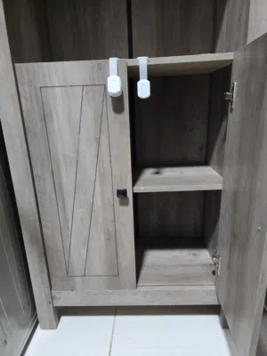 Tall wooden storage cabinet with shelves Brand - A & H Size - 191( h) x 69.5 (w) x 32.5 (d) cm
