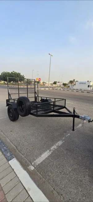 قالوصة يديدة للبيع شي قياسات والوان