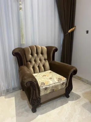 طقم تخم كلاسيك للبيع نظيف وبحالة ممتازة