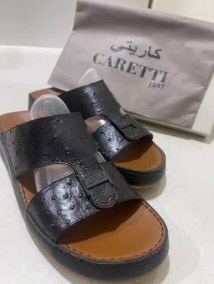 للبيع نعال اصليه ماركه caretti طبيه ومريحه
