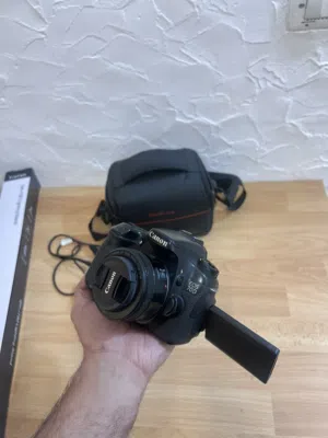 كاميرا كانون