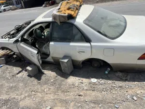 للبيع قطع غيار لكزس الكبش من 97 الى 2001
