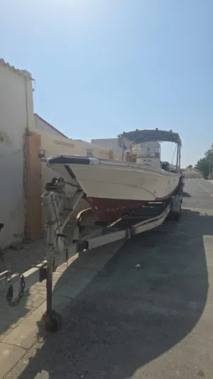 للبيع قارب بن ظبوي