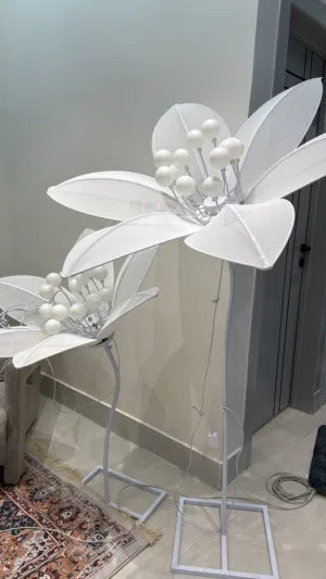 للبيع اضاءه للمجلس او الغرف