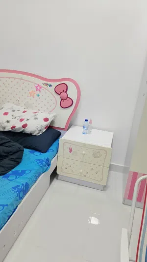 غرفة نوم للبيع