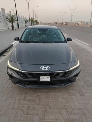 النتره رمادي سمنتي غامض السياره لمتدد اخر فه سبورت