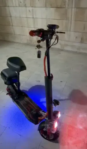 High Performance Electric Scooter – Excellent Condition – Fast Sale