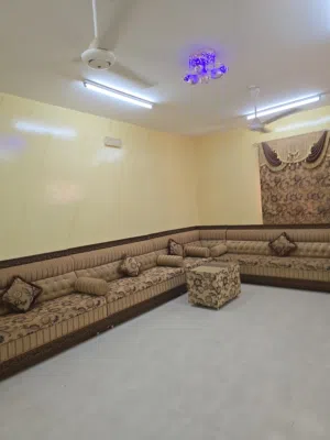كراسي مستعمله للبيع