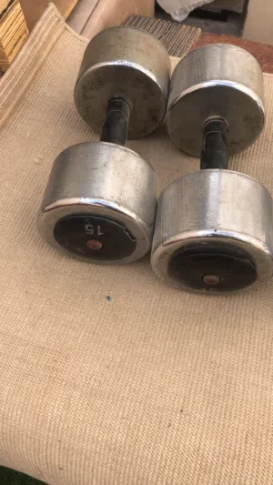 دنبل حديد  15  كيلو   عدد.  2.     دنبل حديد. استالس. وزن. ثابت السعر. 150 نهائي