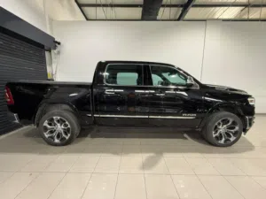 RAM 1500 Limited Crew Cab 2021