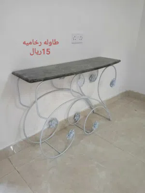 اثاث للبيع