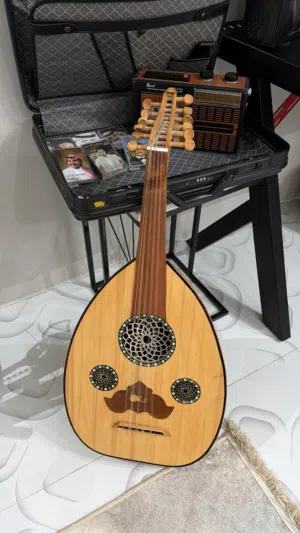 عود عزف ممتاز للمبتدئين