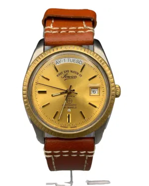 مطلوب اريد نفس هذي الساعة ويستند