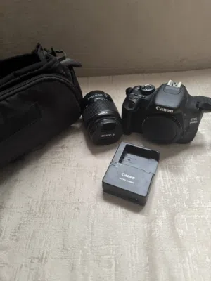 كاميرا كانون Eos 600D