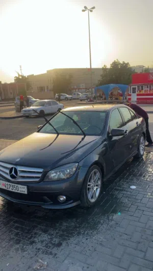 مرسديس c200مديل 2010