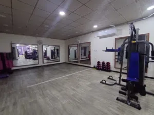 طابق تجاري كامل مفتوح للإيجار في الجزائر يؤجر للصالونات و مراكز التجميل والعيادات والشركات والمكاتب