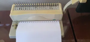 ثاقبة ورق مستعملة