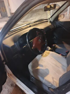 بيجو مديل 15 مراوس بسايبه ينطينني فرق