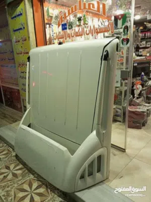 تسكيره خلفيه ميتسوبيشي2012