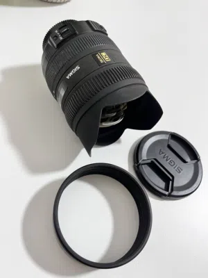 عدسة سيجما 8-16 mm حاله ممتازة