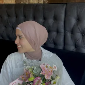 لُجين حسين العُمري 