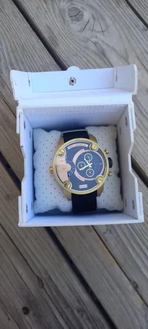 Analog Quartz Diesel watches  for sale in Amman