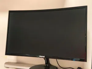 شاشه Samsung مستعمله 24 بوصه